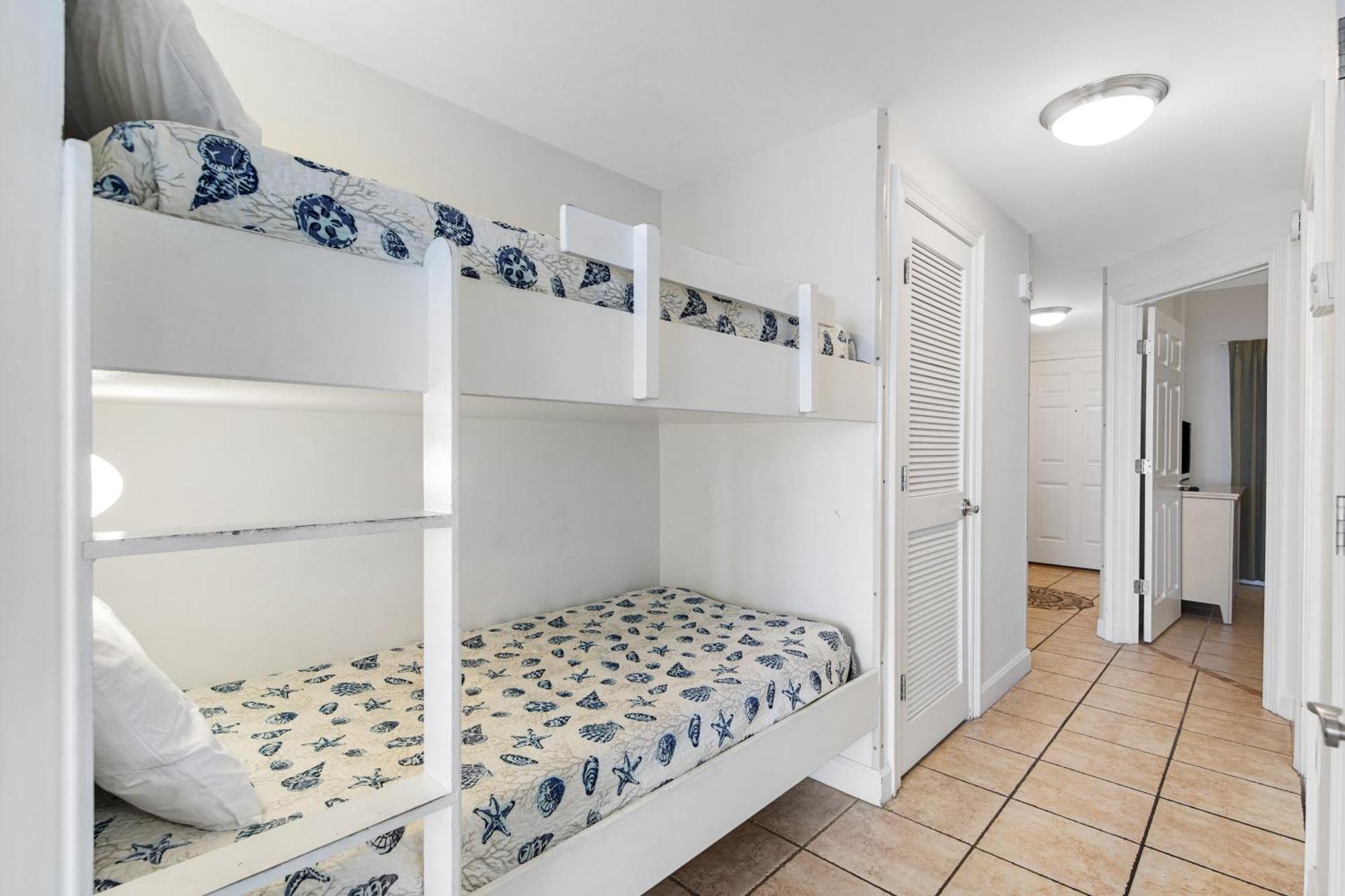 Fantastic Ocean Front 1 Bd Condo At Boardwalk In Panama City Beach! Екстер'єр фото